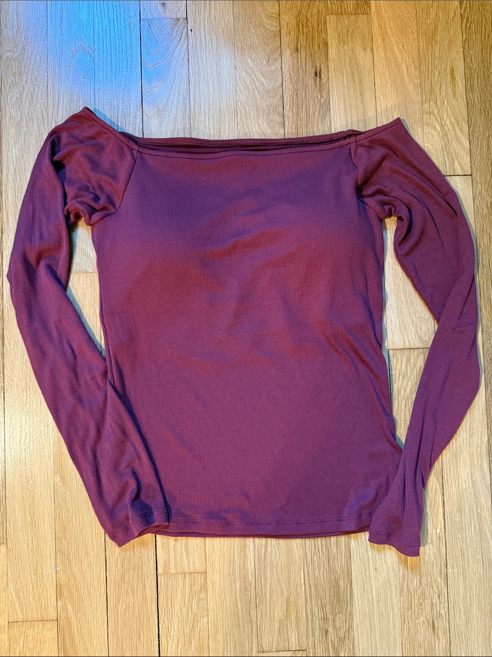Klassy Network Off-Shoulder Long Sleeve Top in Plum